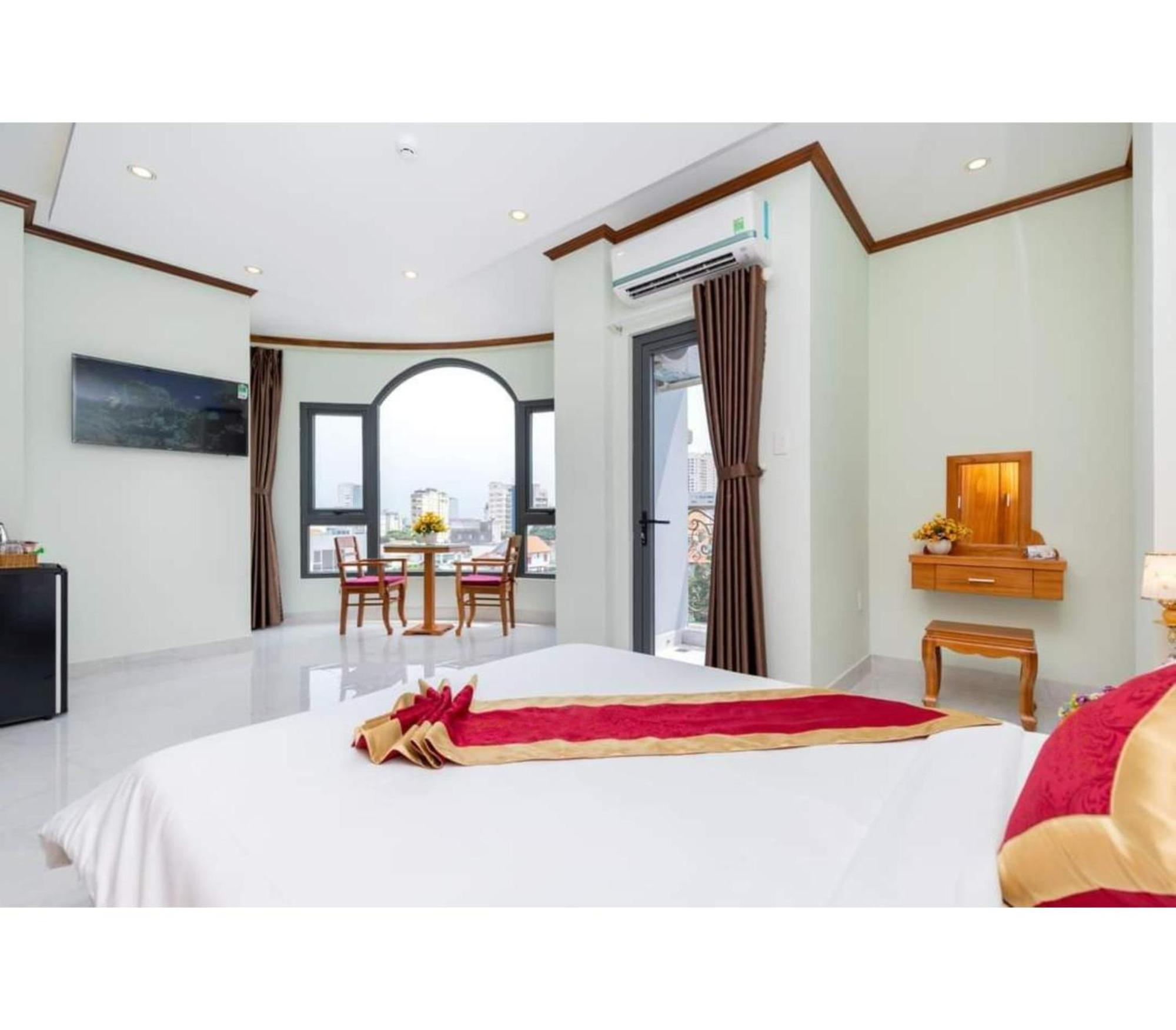 Oyo 1216 Ha Hotel Vung Tau Bagian luar foto