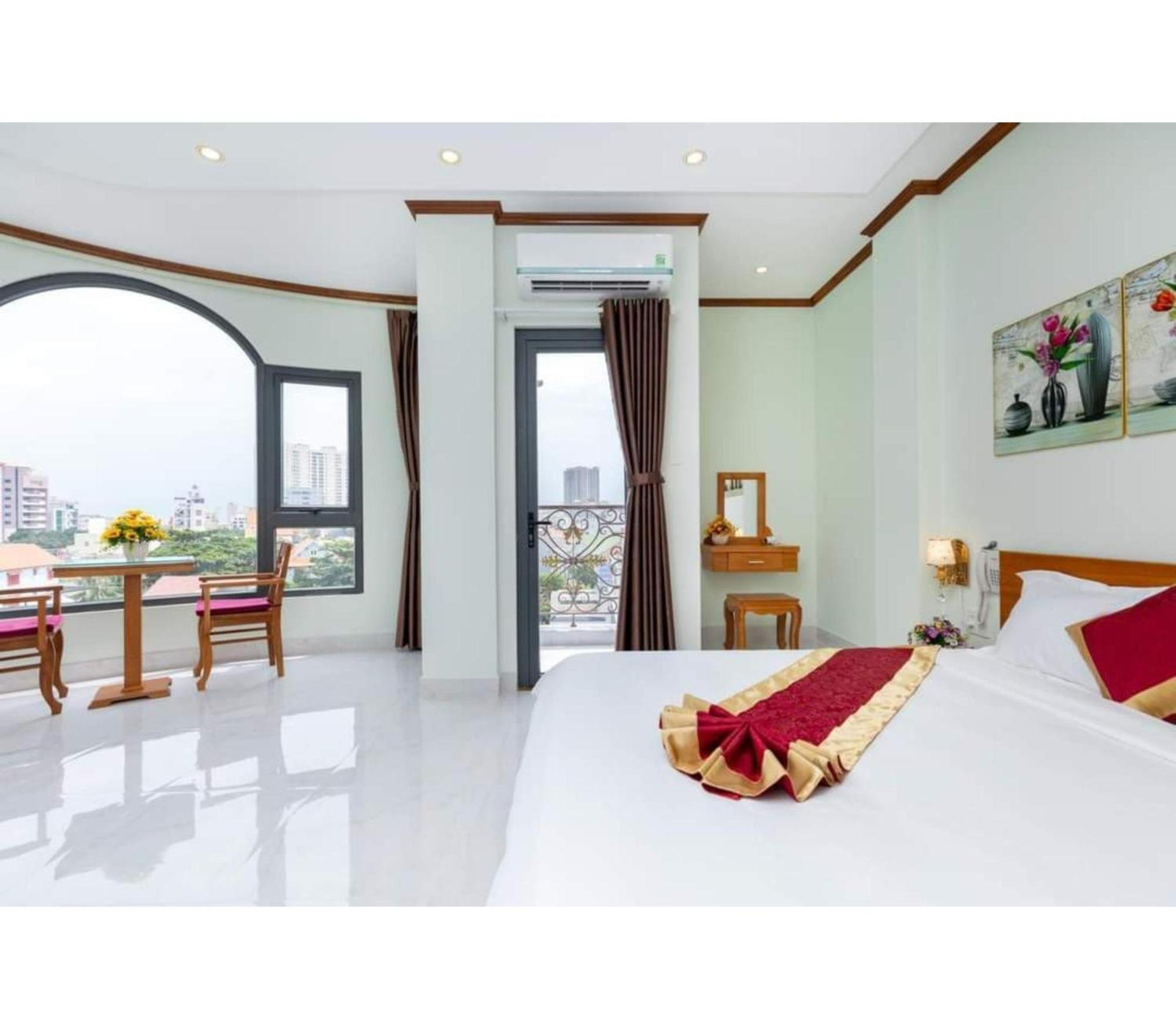 Oyo 1216 Ha Hotel Vung Tau Bagian luar foto