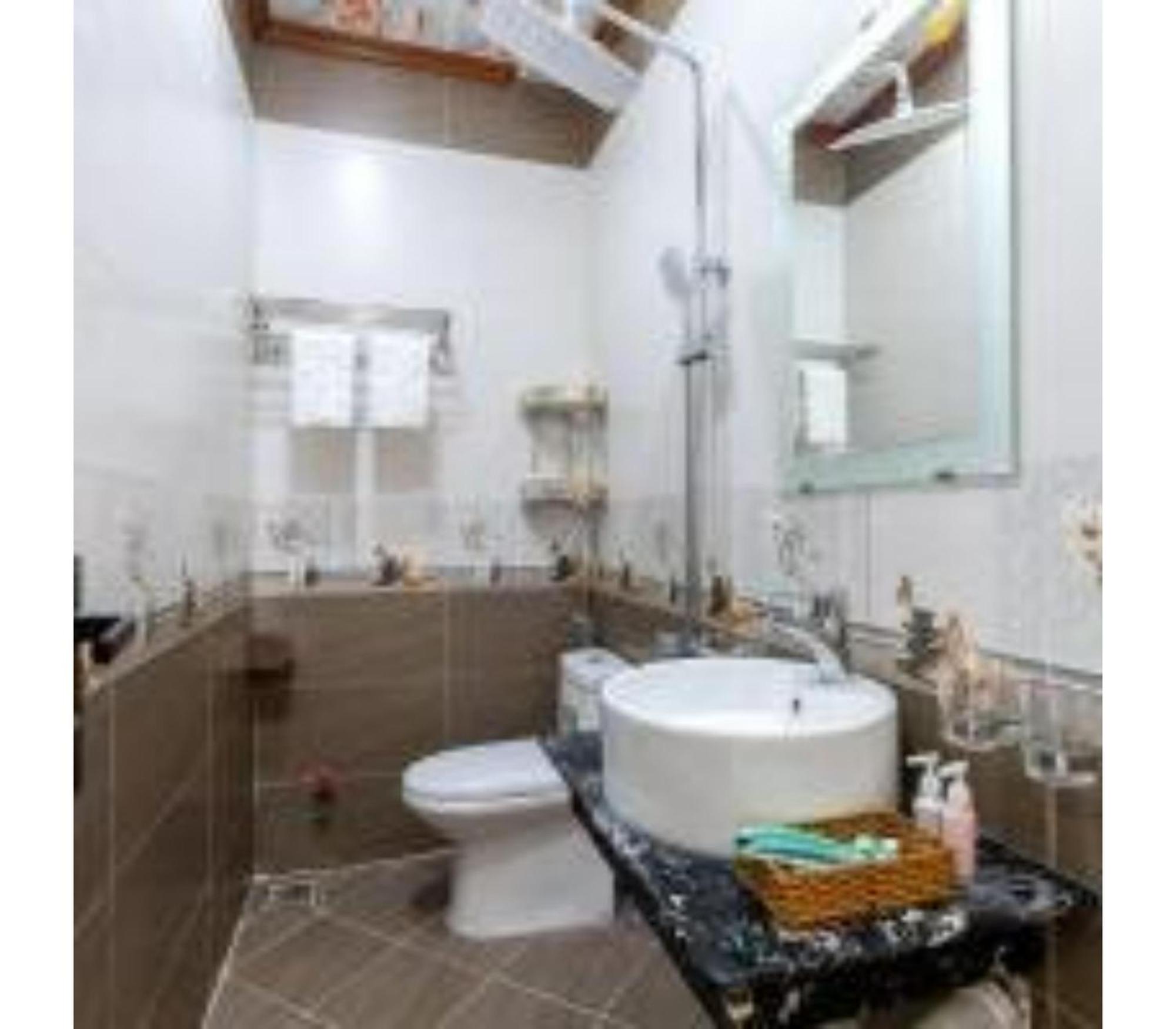 Oyo 1216 Ha Hotel Vung Tau Bagian luar foto